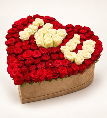 I Love U Kalp Kutuda Güller